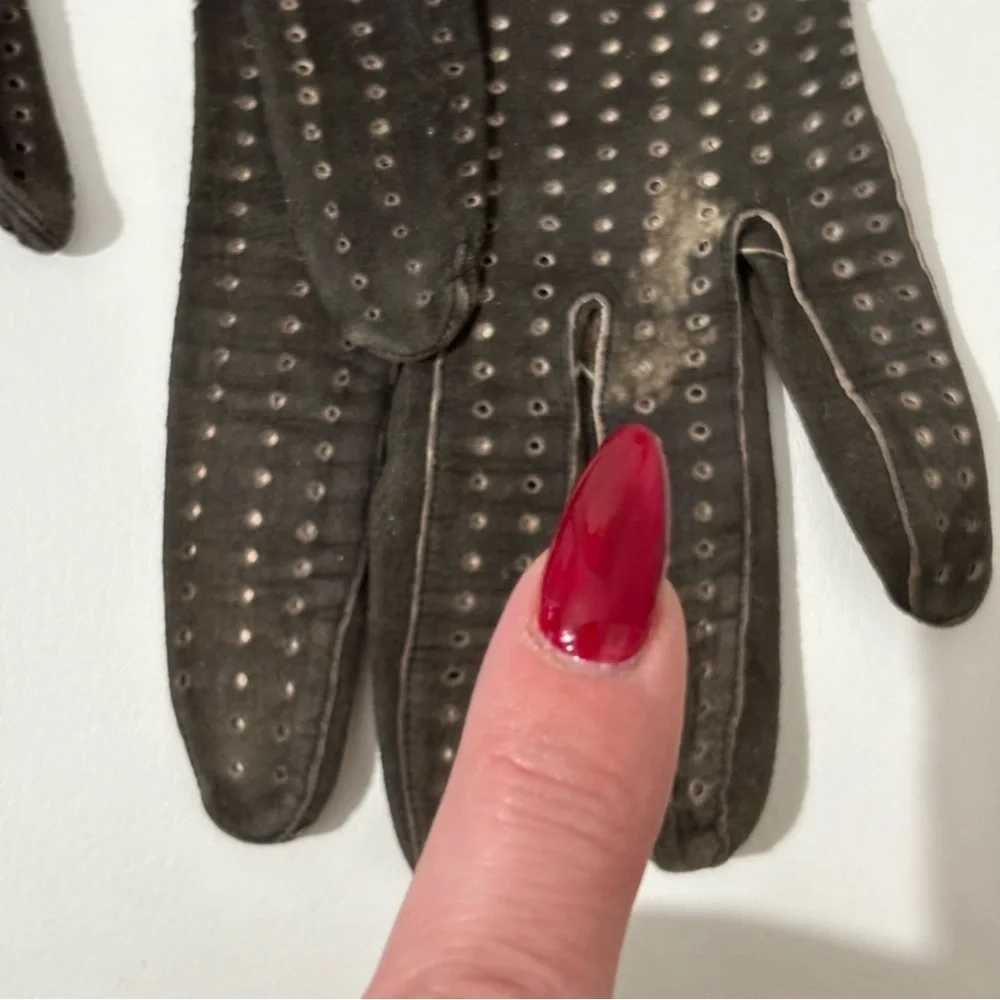 Vintage perforated brown leather gloves long size 6.5